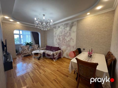 Satılır 3 otaqlı köhnə tikili 85 m²