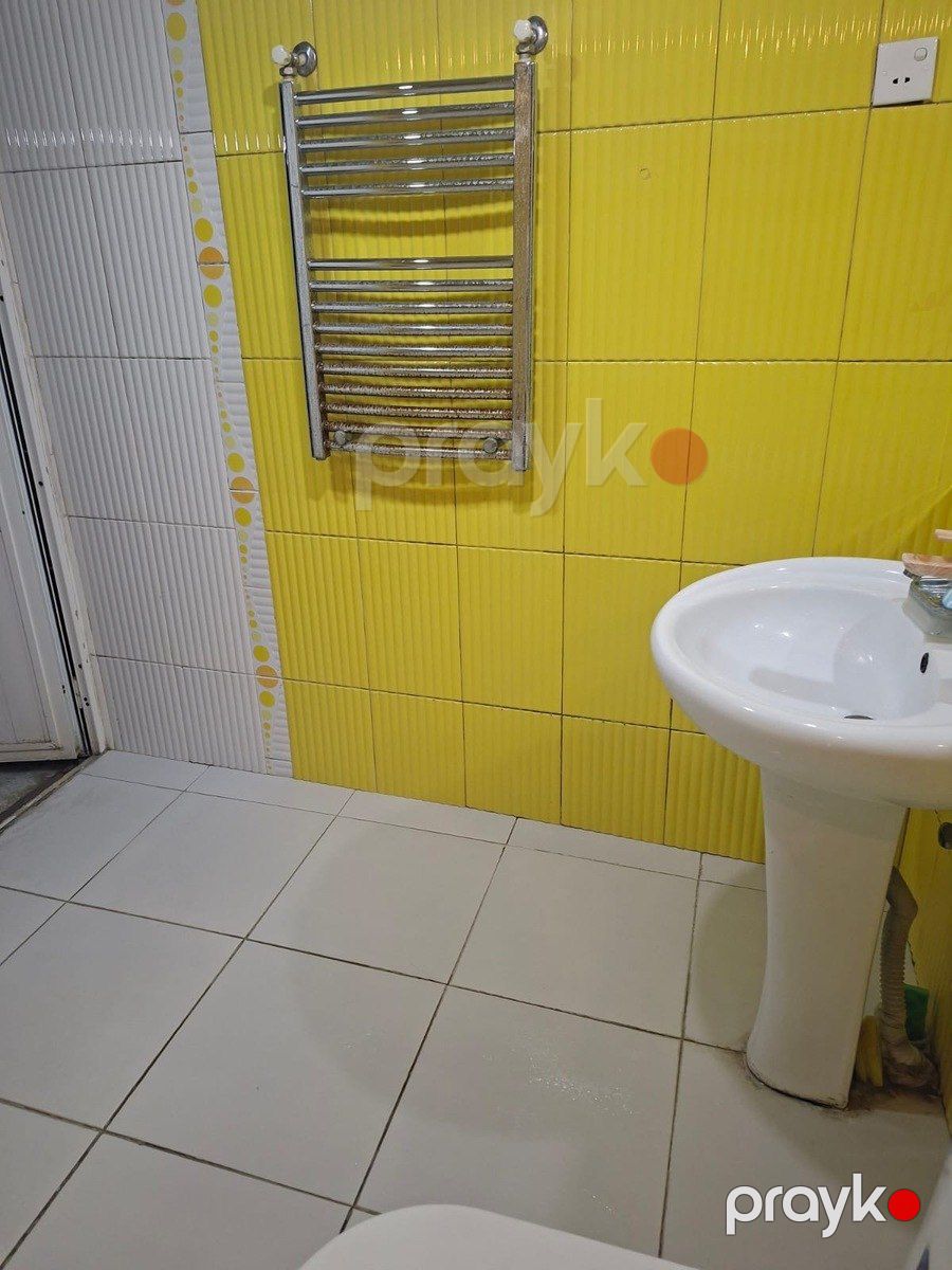 Satılır 3 otaqlı köhnə tikili 82 m² — Mənzil, Bakı (12)