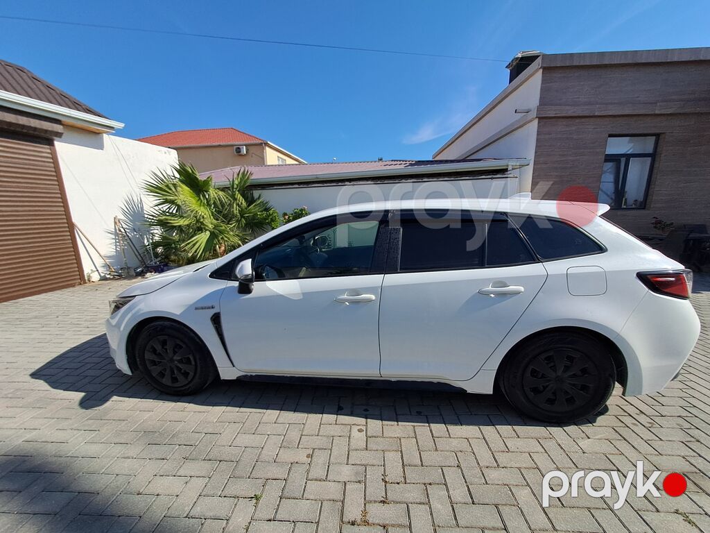 Toyota Corolla: 1.8 l 2019 il Universal — Avtomobillər, Digah (7)
