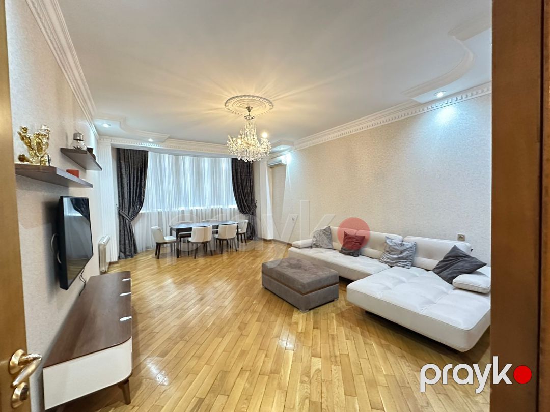 Satılır 4 otaqlı yeni tikili 175 m² — Mənzil, Bakı (2)