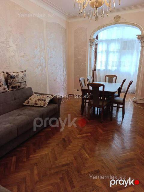Kirayə 3 otaqlı Bina evi menzil (Köhnə tikili), 100 m², Nərimanov rayonu