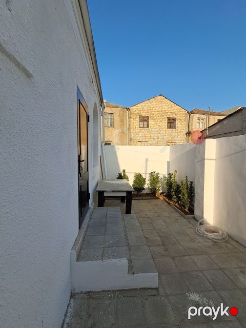 Satılır 3 otaqlı həyət evi/bağ evi 76 m² — Bakı