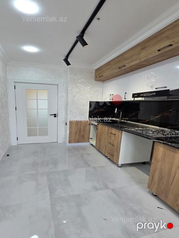 Satılır 3 otaqlı Bina evi menzil (Köhnə tikili), 68 m², 10-cu mikrorayon — Mənzil, Sumqayıt (3)