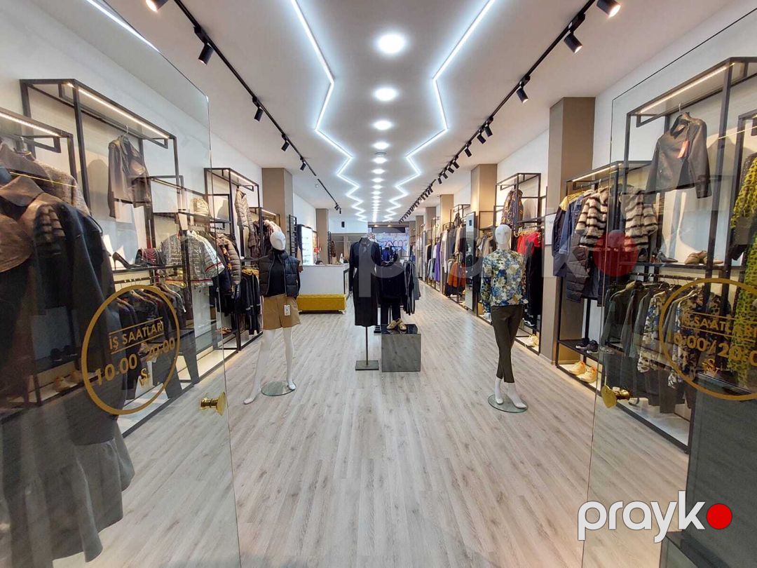 Satılır obyekt 570 m² — Əmlak, Bakı (5)