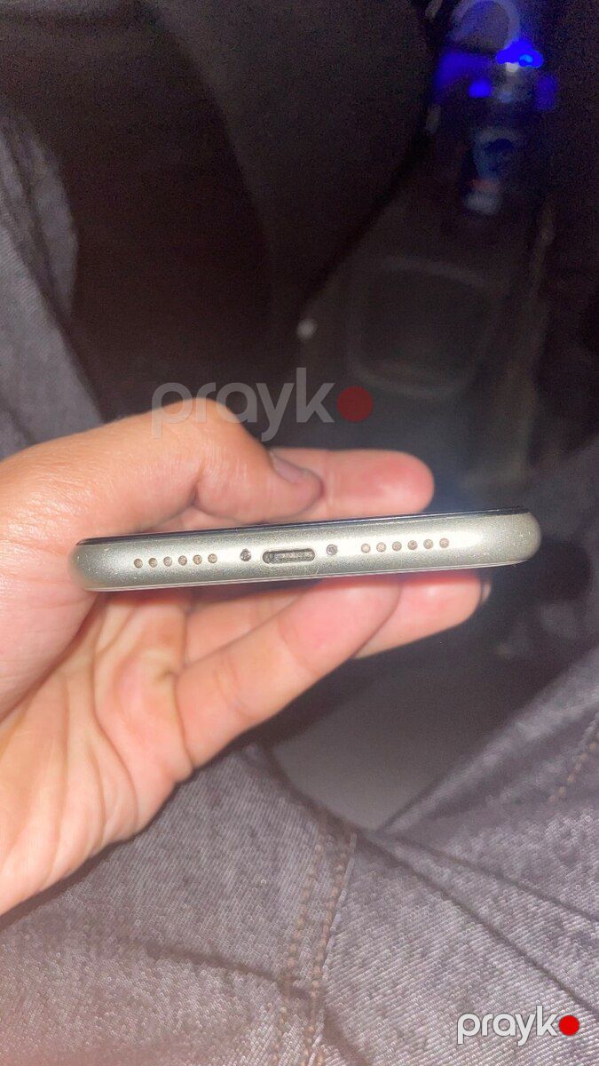 Apple iPhone 11 White 64GB/4GB — Smartfonlar, Bakı (6)