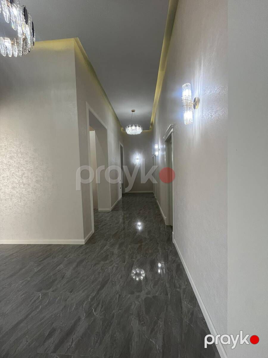 Satılır 5 otaqlı həyət evi/bağ evi 255 m² — Ev, villa, Bakı (8)