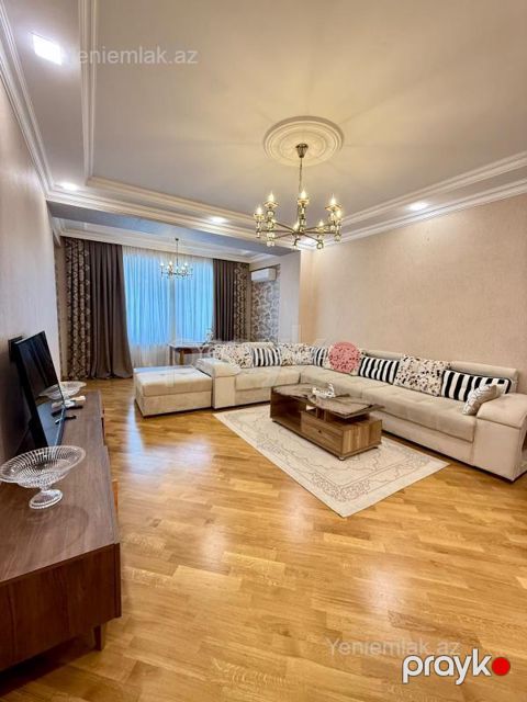 Satılır 3 otaqlı Bina evi menzil (Yeni tikili), 126 m², Səbail rayonu