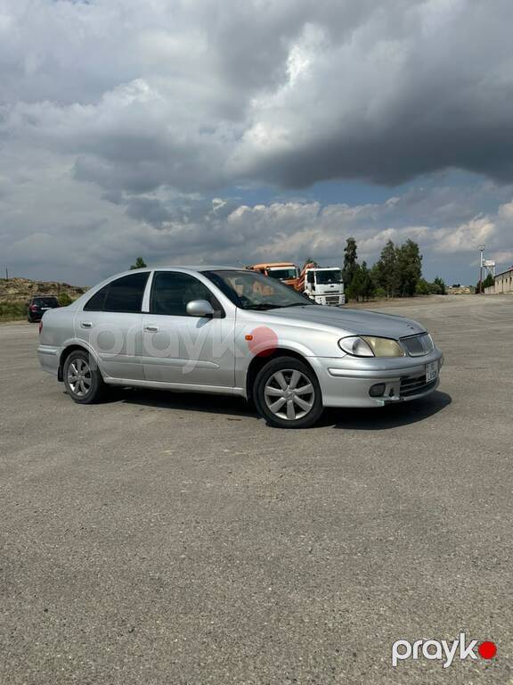 Nissan Sunny, 1.6 L, 2002 il, 499 000 km — Avtomobillər, Bakı (2)