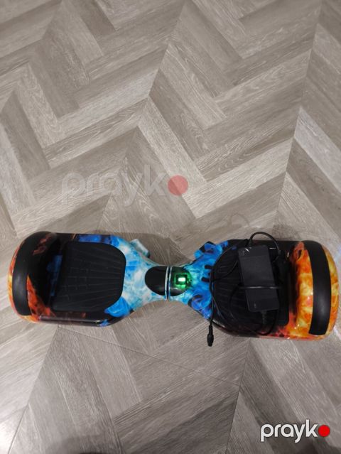 Hoverboard (öz-özünə tarazlanan skuter) - Korpus: “od və buz” temalı — Bakı