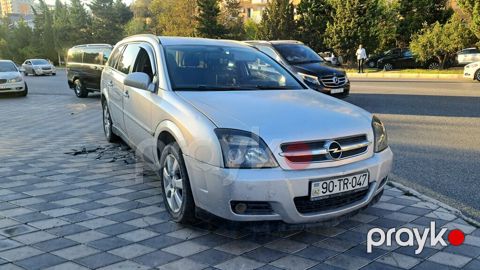 Opel Vectra: 1.9 l 2005 il 360000 km Universal — Bakı