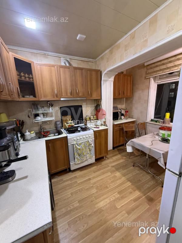 Satılır 4 otaqlı Bina evi menzil (Köhnə tikili), 97 m², Xətai rayonu — Mənzil, Bakı (10)
