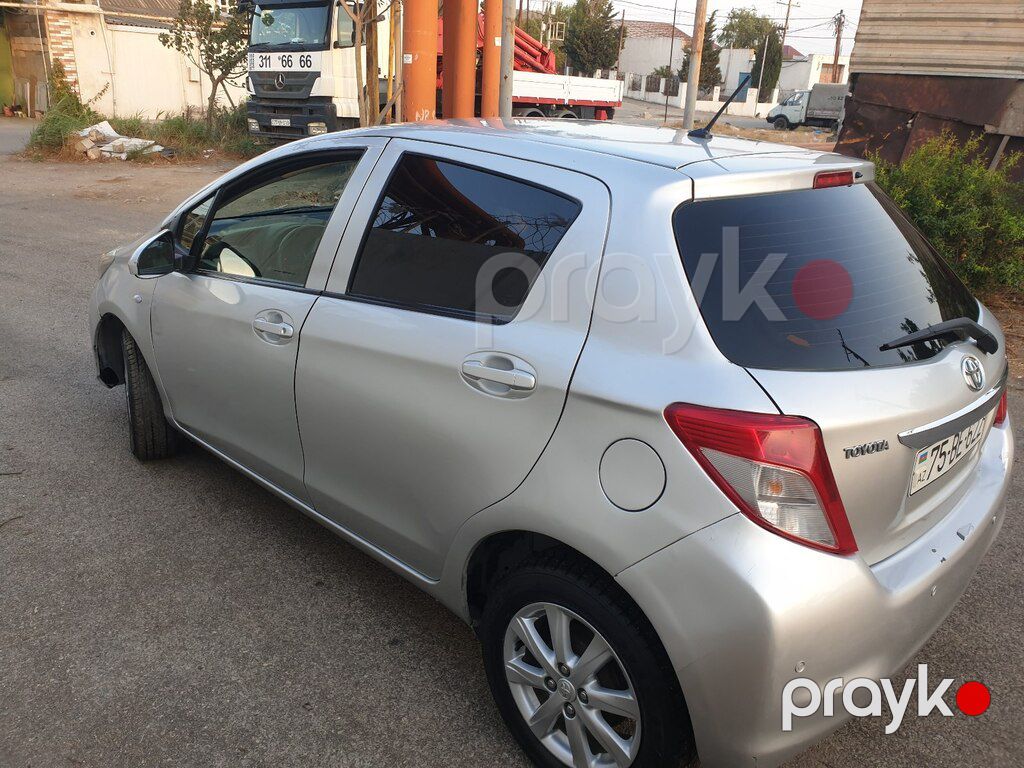 Toyota Yaris, 1.3 L, 2012 il, 138 000 km — Avtomobillər, Bakı (3)