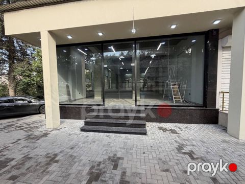 İcarəyə verilir obyekt 132 m²