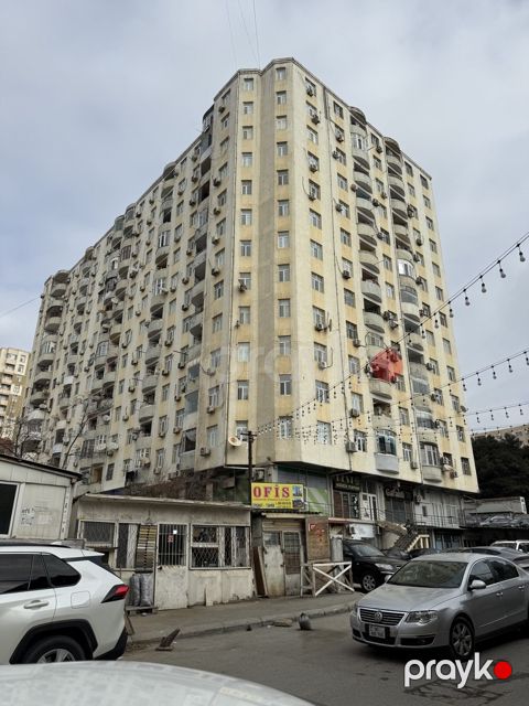 Satılır 3 otaqlı yeni tikili 120 m²