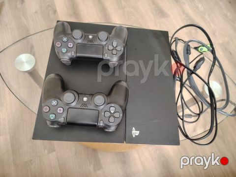 PlayStation 4 Slim (PS4) oyun konsolu dəsti, orijinal 4 oyunu var
