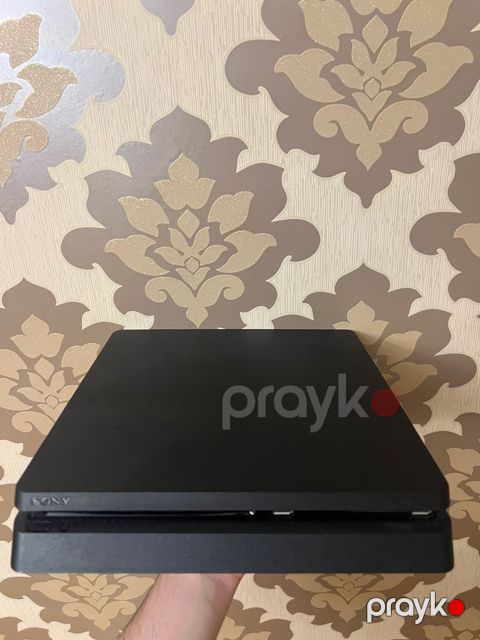 Playstation 4 Slim 1TB — Bakı
