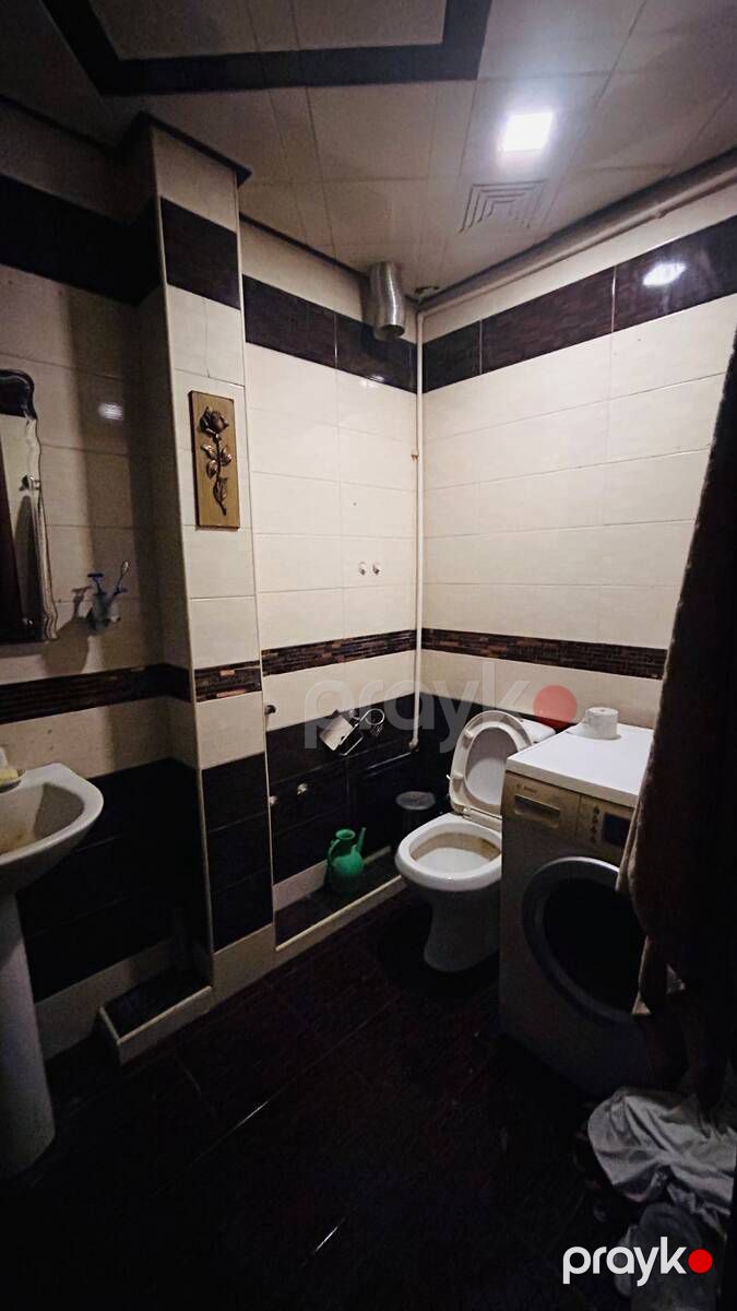 Satılır 2 otaqlı köhnə tikili 65 m² — Mənzil, Bakı (7)