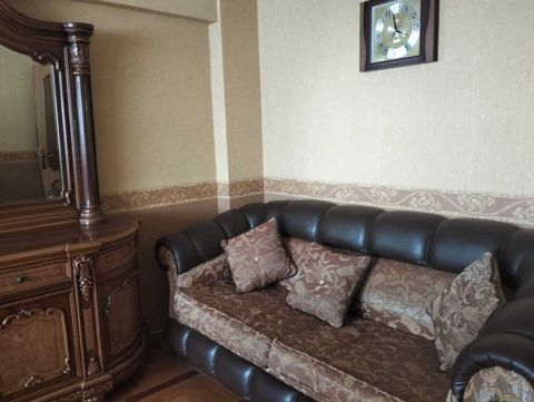İcarəyə verilir 2 otaqlı köhnə tikili 60 m² — Bakı