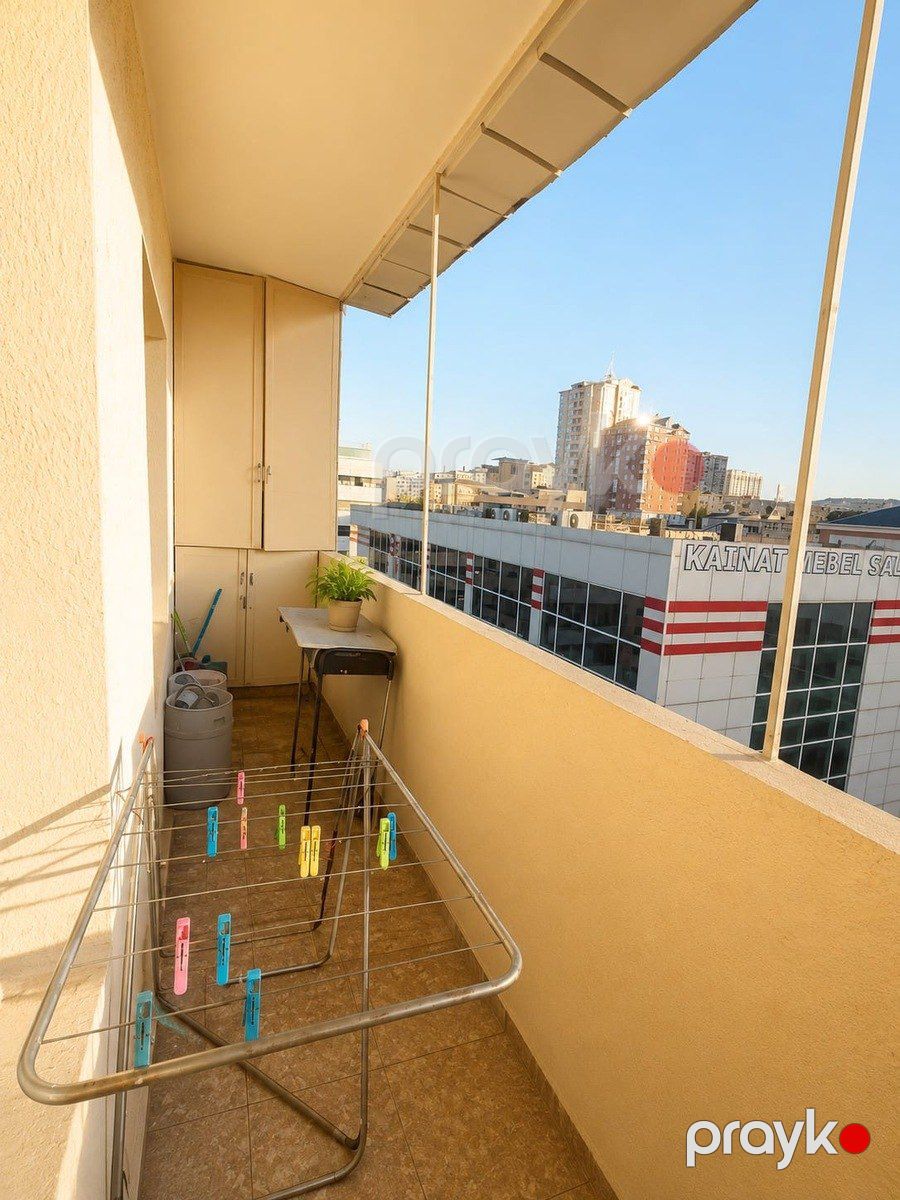 Satılır 2 otaqlı köhnə tikili 65 m² — Mənzil, Bakı (8)