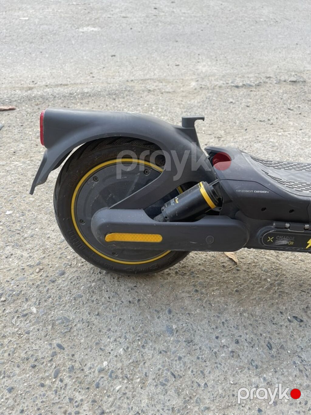 İşlənmiş Elektrik samokat 10", 751 - 1000 Vt, 26 - 35 km/s, Ünvandan götürmə, Pulsuz çatdırılma, Ödənişli çatdırılma — Skuterlər, Bakı (5)