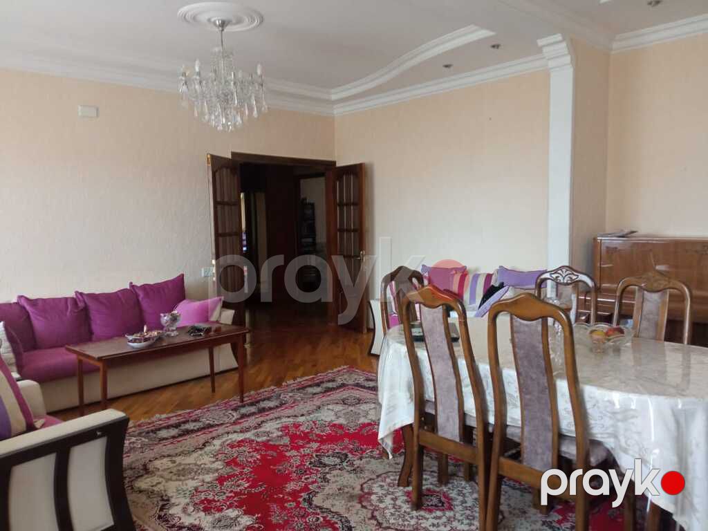 Satılır 5 otaqlı köhnə tikili 120 m² — Mənzil, Bakı (8)