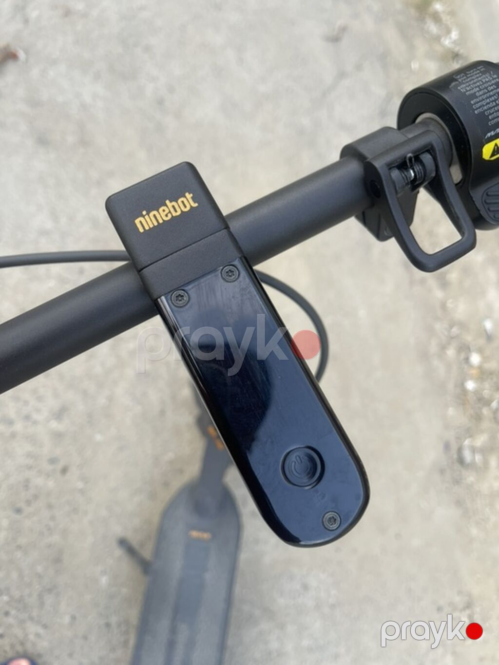 İşlənmiş Elektrik samokat 10", 751 - 1000 Vt, 26 - 35 km/s, Ünvandan götürmə, Pulsuz çatdırılma, Ödənişli çatdırılma — Skuterlər, Bakı (2)