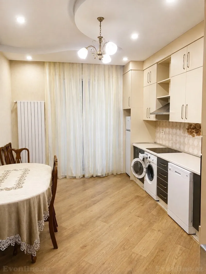Kirayə verilir 3 otaqlı Mənzil Yeni tikili 150 m² Bakı, Xətai r., Ağ şəhər — Mənzil, Bakı (5)
