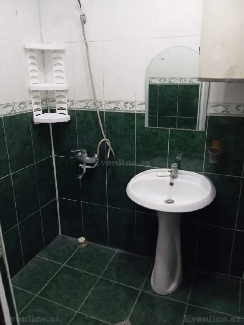 Kirayə verilir 2 otaqlı Mənzil Köhnə tikili 52 m² Bakı, Binəqədi r., Biləcəri — Mənzil, Bakı (5)