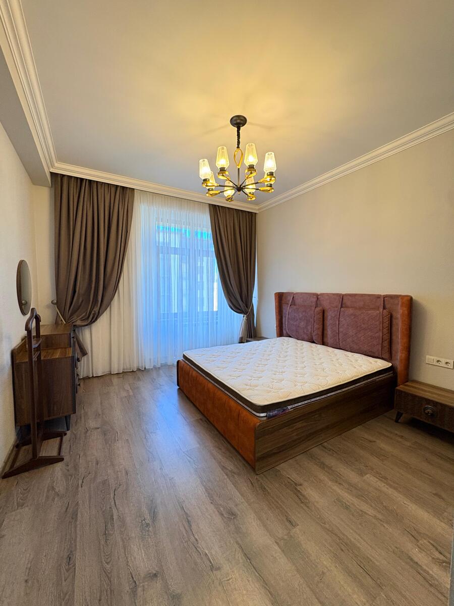 İcarəyə verilir 4 otaqlı yeni tikili 220 m² — Mənzil, Bakı (4)