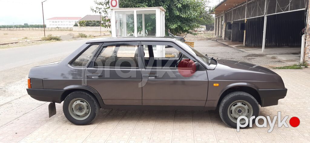 VAZ 21099 sedan - Kuzov: 4 qapılı sedan, tünd boz rəng - Nömrə: AZ — Avtomobillər, Digah (8)
