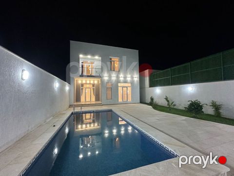 Satılır 5 otaqlı həyət evi/bağ evi 180 m² — Bakı