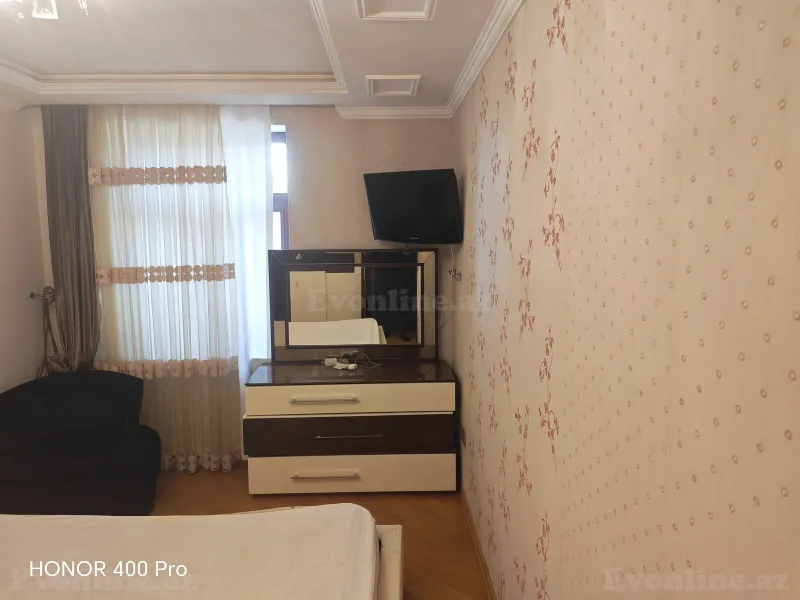 Kirayə verilir 3 otaqlı Mənzil Köhnə tikili 120 m² Bakı, Nizami r., Qara Qarayev m., 8-ci kilometr — Mənzil, Bakı (8)