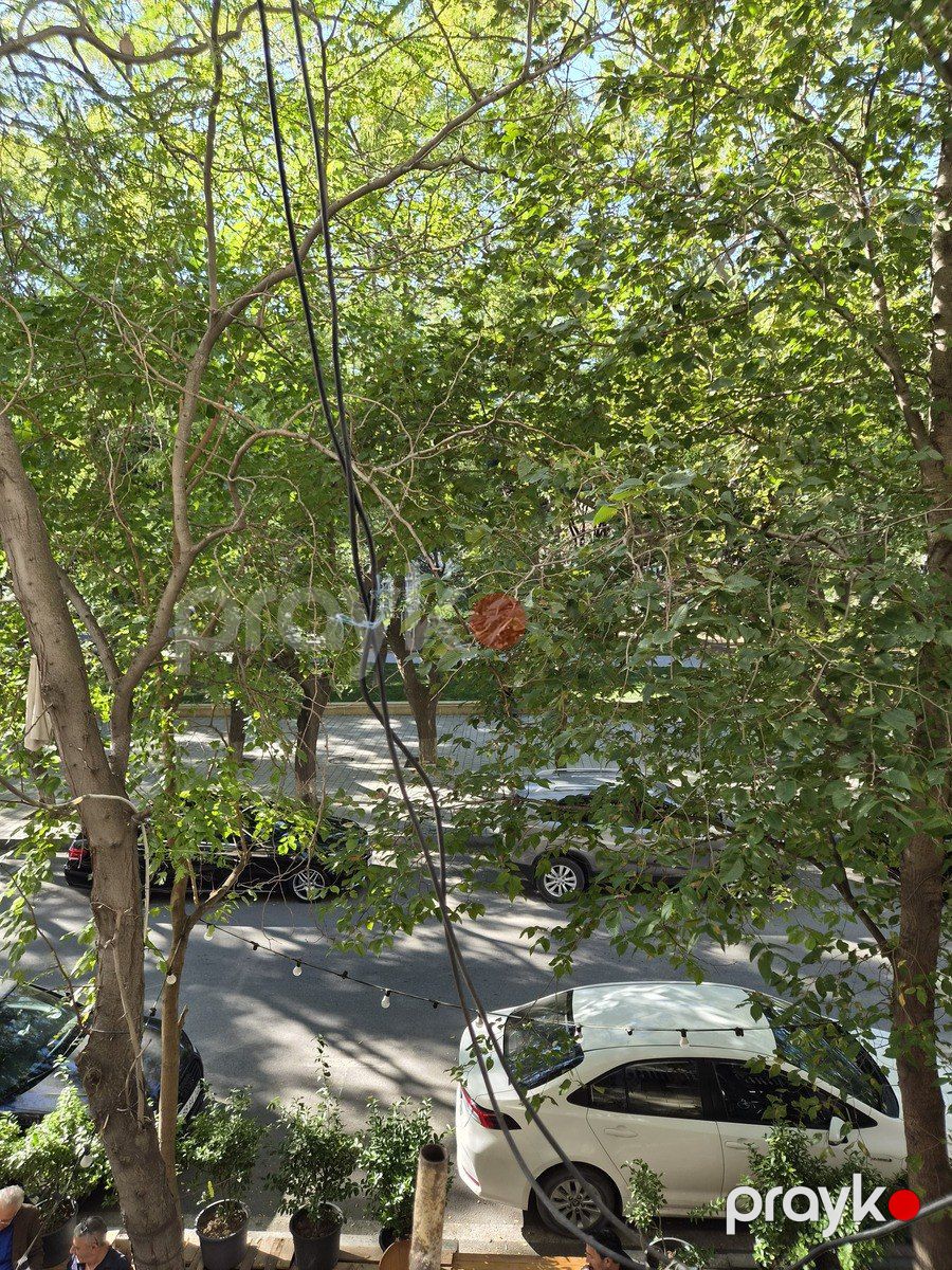 Satılır 2 otaqlı köhnə tikili 40 m² — Mənzil, Bakı (12)