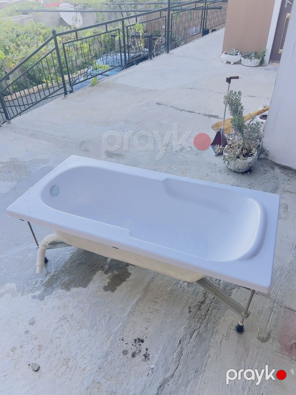 Akril vanna – dikdörtgen forma, ağ rəng. Uzunluqu 150 Eni. 70 — Vannalar və jakuzi, Bakı (5)