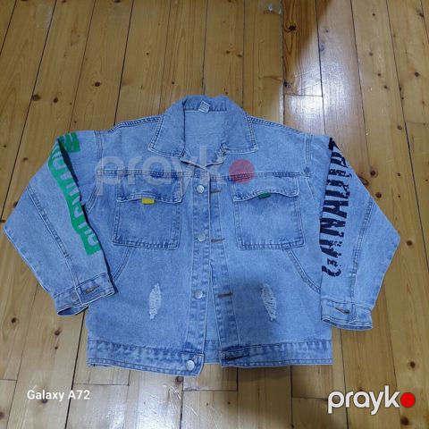 Unisex cins gödəkcə - Açıq mavi “washed” denim material - Ön hissədə — Digah