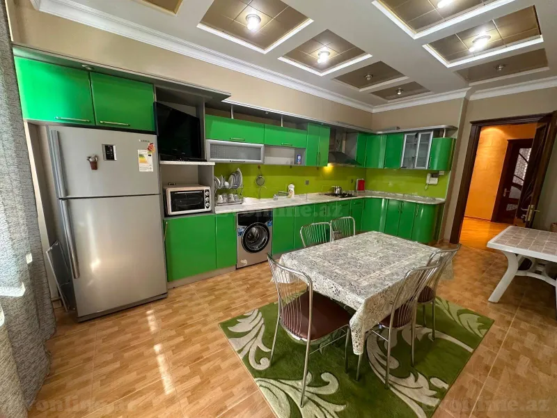 Kirayə verilir 4 otaqlı Mənzil Yeni tikili 220 m² Bakı, Nərimanov r., Gənclik m — Mənzil, Bakı (5)