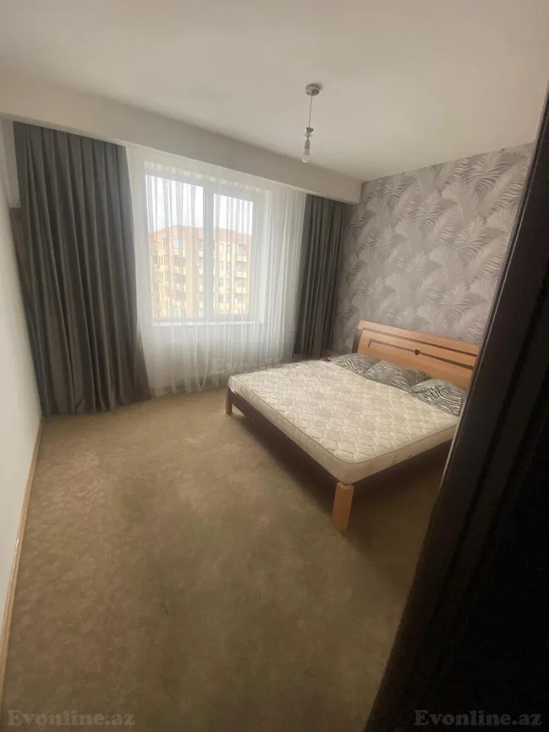 Kirayə verilir 4 otaqlı Mənzil Köhnə tikili 190 m² Bakı, Yasamal r., Nizami m — Mənzil, Bakı (4)