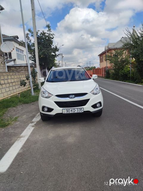Hyundai ix35, 2.0 L, 2010 il, 322 000 km — Qusar