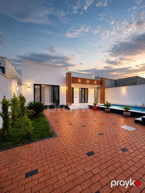Satılır 4 otaqlı həyət evi/bağ evi 140 m² — Bakı