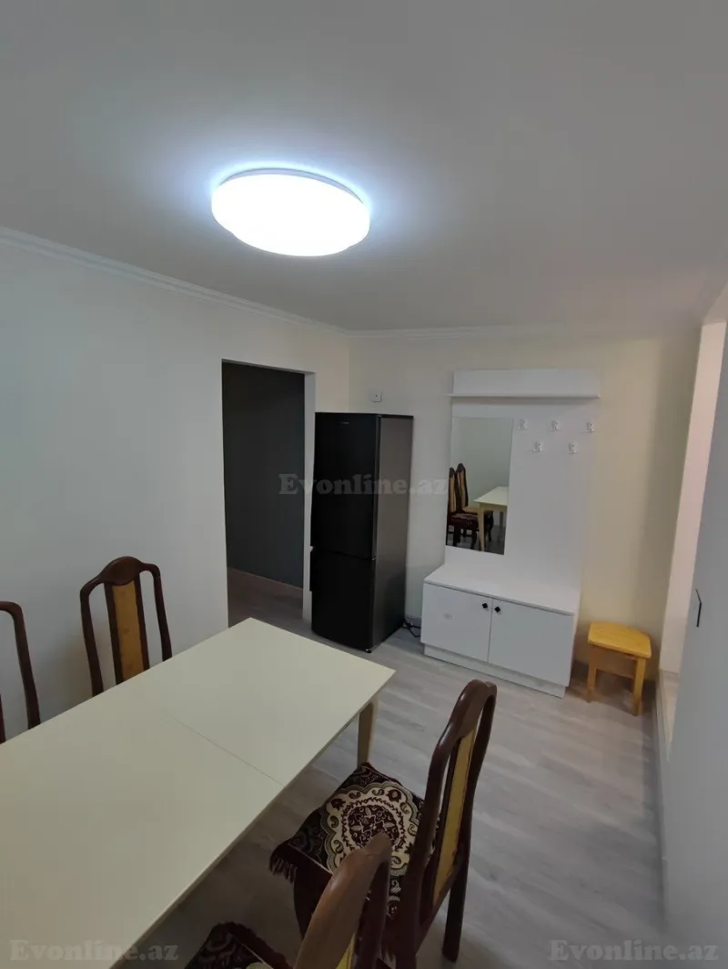 Kirayə verilir 2 otaqlı Mənzil Köhnə tikili 40 m² Bakı, Nərimanov r., 28 May m — Mənzil, Bakı (4)