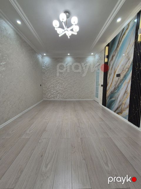 Satılır 2 otaqlı köhnə tikili 50 m²