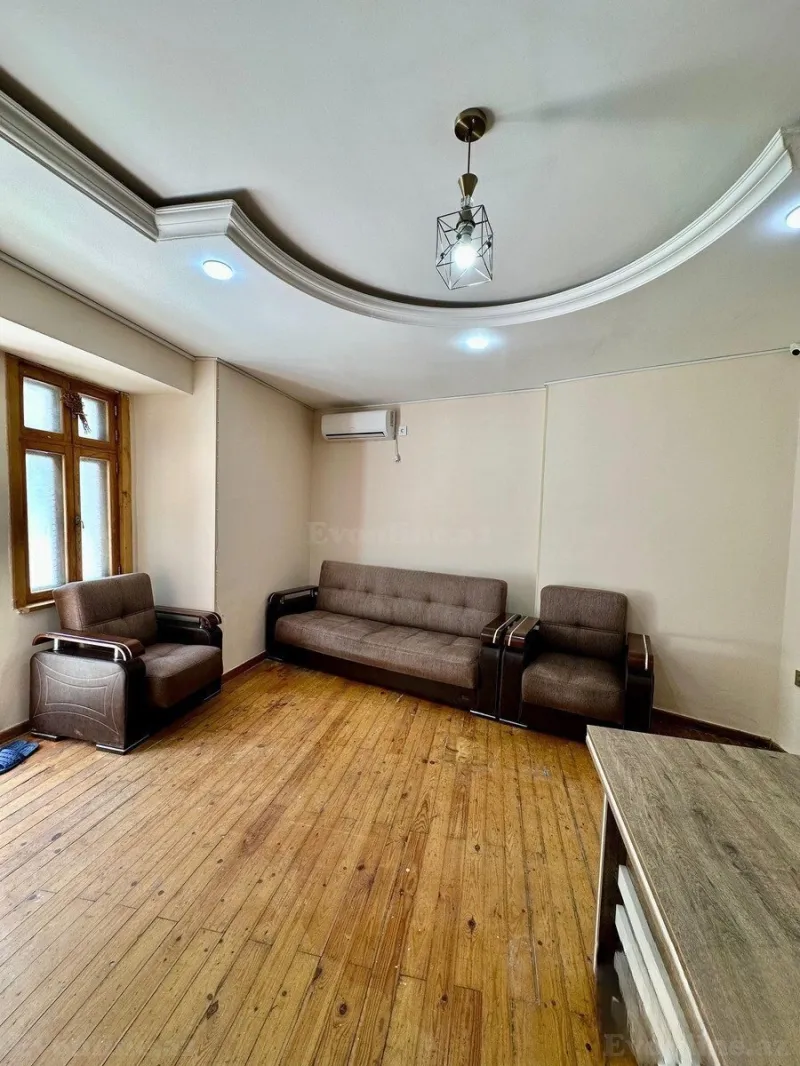 Kirayə verilir Ofis 150 m² Bakı, Səbail r — Beyrək