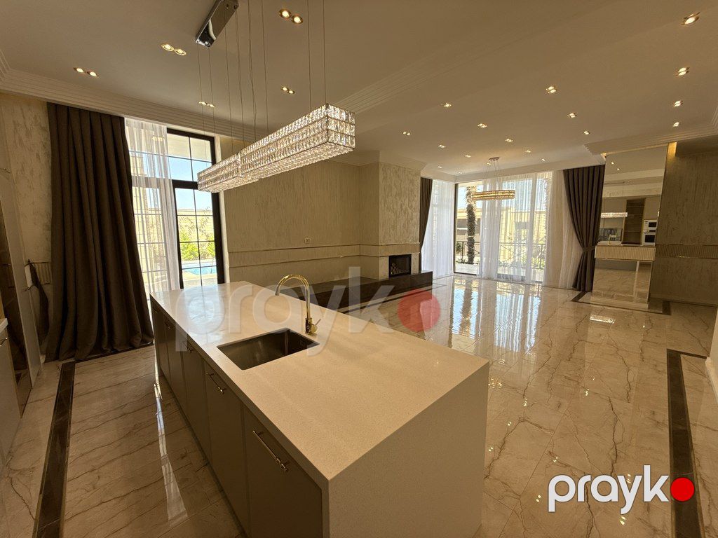 Satılır 5 otaqlı həyət evi/bağ evi 300 m² — Ev, villa, Bakı (9)