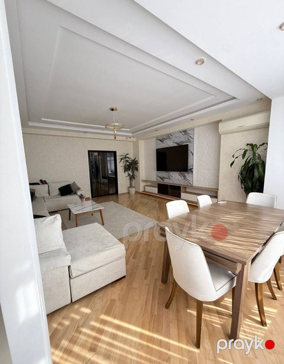 Satılır 3 otaqlı yeni tikili 130 m² — Mənzil, Bakı (2)