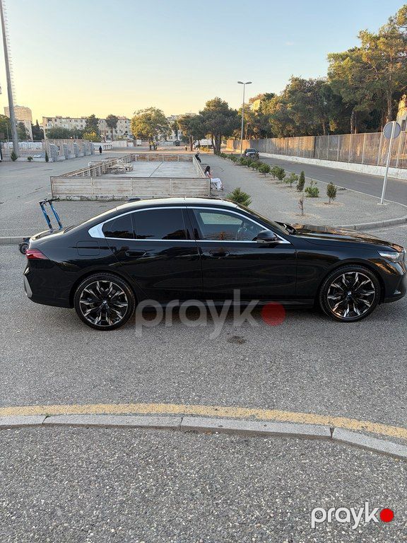 BMW i5, 81.2 kWh, 2024 il, 33 000 km — Avtomobillər, Bakı (6)