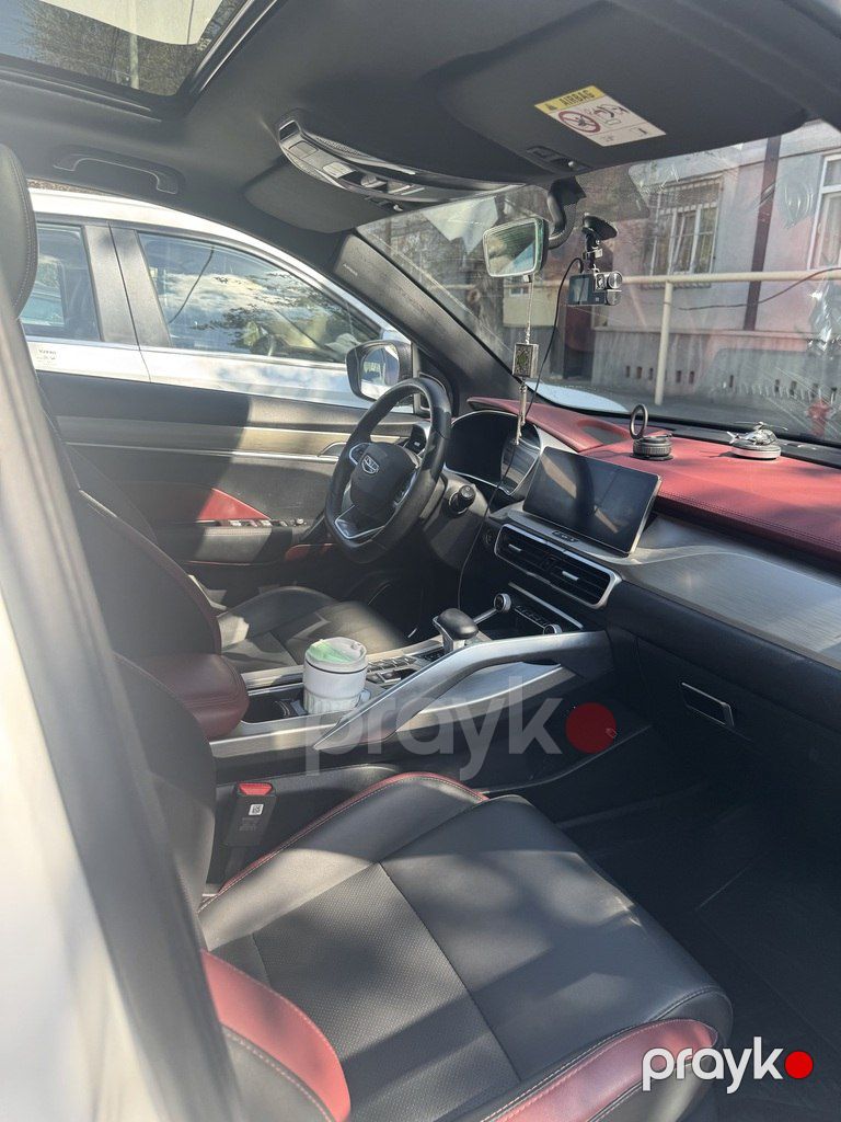 Geely Coolray, 1.5 L, 2023 il, 65 000 km — Avtomobillər, Bakı (9)