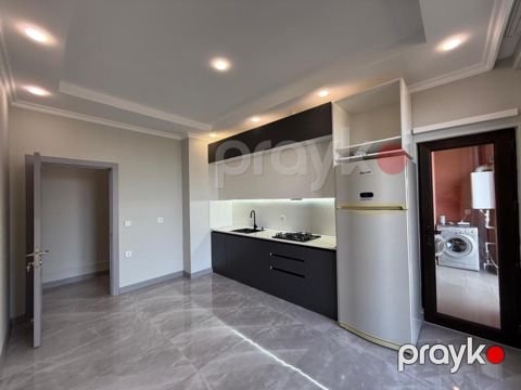 İcarəyə verilir 2 otaqlı yeni tikili 70 m²