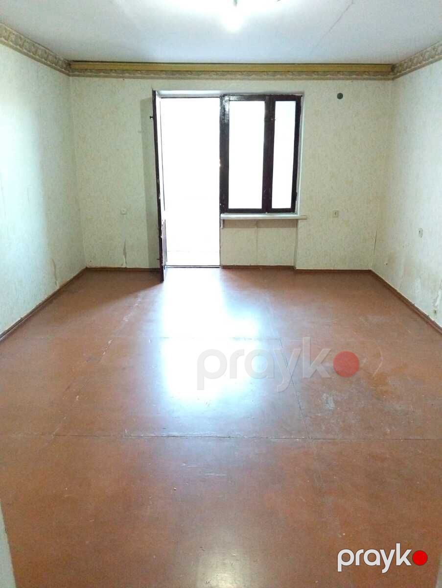 Satılır 2 otaqlı köhnə tikili 75 m² — Mənzil, Bakı (3)