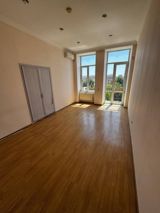 İcarəyə verilir 5 otaqlı ofis 140 m² — Vusal Kerimli — Ofis