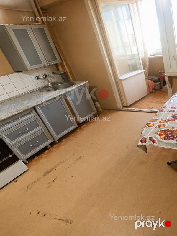 Satılır 3 otaqlı Bina evi menzil (Köhnə tikili), 100 m², Xətai rayonu — Mənzil, Bakı (5)